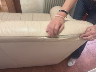 Sofá de piel PIEL beige.OFERTA