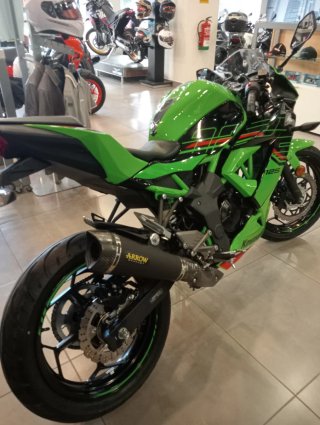 Kawasaki Ninja 125 Negra/Verde