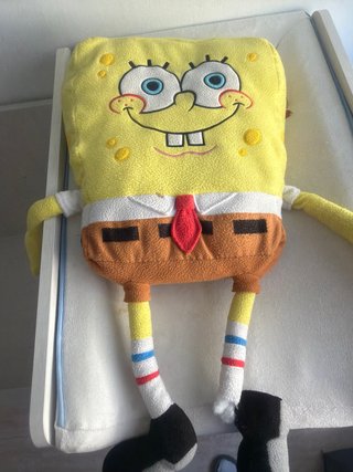 Peluche Bob Esponja gigante y pequeño Y conejo