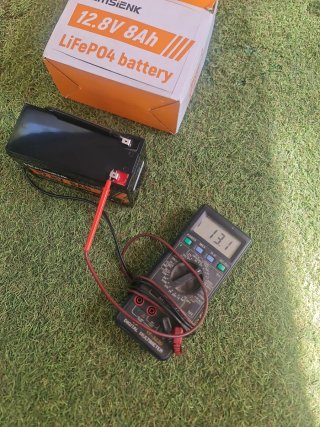 Batería LiFePO4 HUMSIENK 12.8V 8Ah