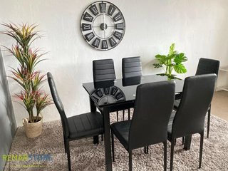 Comedor nuevo con mesa estendible y 6 sillas