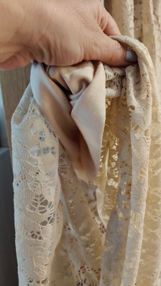 Pantalón encaje beige talla 46/48