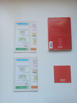 Pack Nintendo 3DS Manuales + Tarjetas + Base