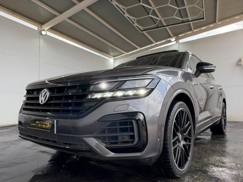 Volkswagen Touareg 2023, foto 4