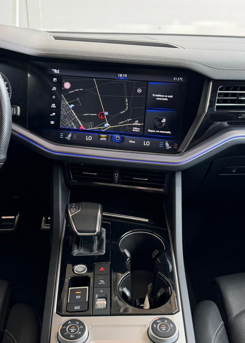 Volkswagen Touareg 2023, foto 16