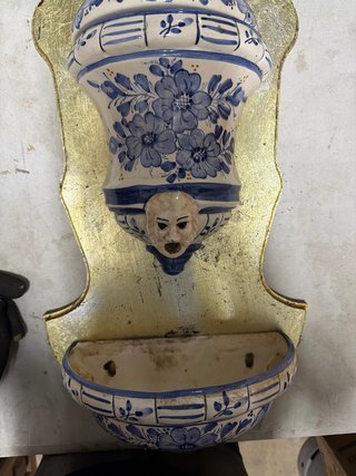 Fuente de pared cerámica estilo italiano