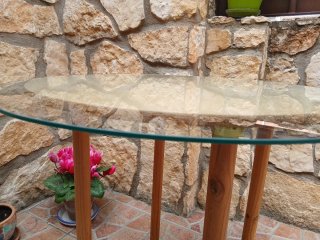Mesa redonda 70cm madera y cristal