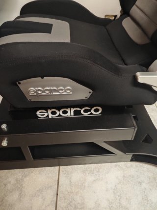 Simulador Sparco Thrustmaster T-GT II + PS5 Disc