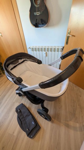 Carrito bebé Chicco Alysia 3 en 1 color gris
