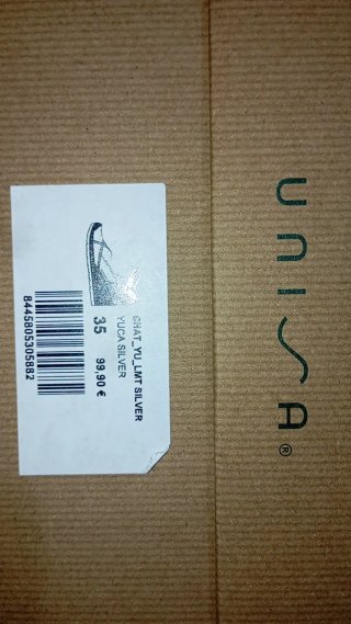 Zapatos UNISA Beige y Plata