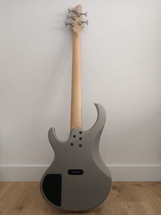 Bajo Eléctrico Ibanez BTB 205 5 Cuerdas