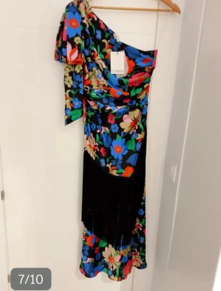 Vestido COOSY estampado floral con flecos