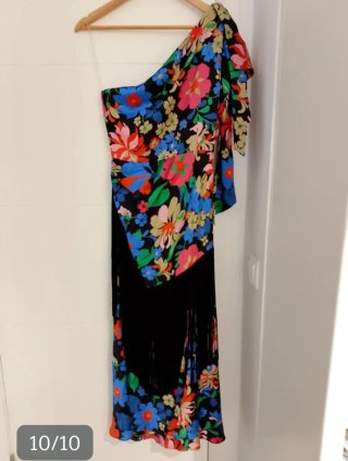 Vestido COOSY estampado floral con flecos