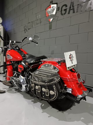 Harley-Davidson Fat Boy Roja