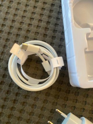 Adaptador y Cable iPhone 15 Pro Max 35W