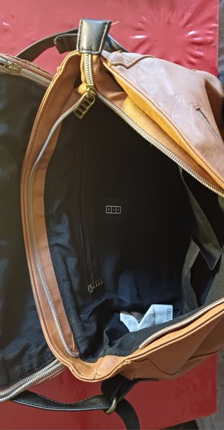Bolso Misako Marrón y Negro con Candado