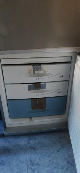 Nevera Edesa plateada