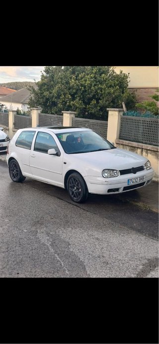 Volkswagen Golf 2002