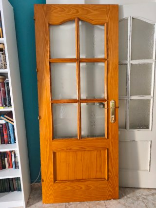 Puerta madera cristalera 2.02x0.82