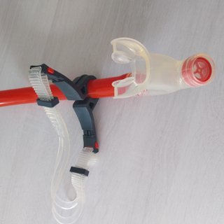 Tubo de snorkel rojo Speedo