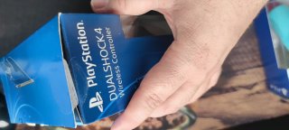 2 Mandos PS4 DualShock 4 originales y PRECINTADOS.