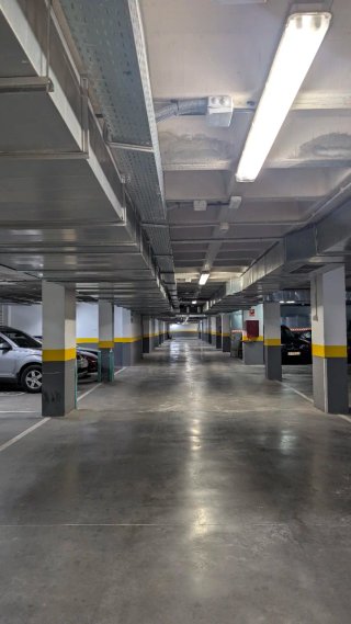 Alquiler plaza de garaje Avenida del Plantío 11