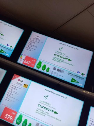 Samsung Crystal UHD AU8000 55