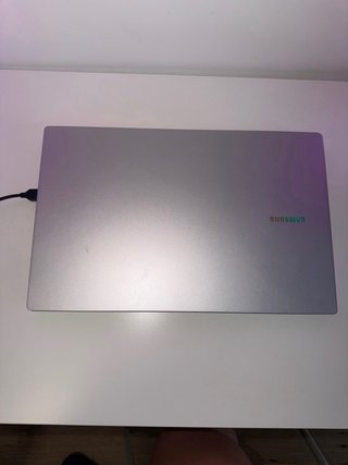 Portátil Samsung Plata