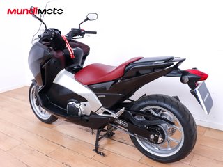HONDA INTEGRA 700 CBS-ABS