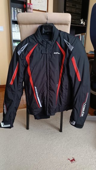 Chaqueta Moto Mujer Negra y Roja. Talla XS.