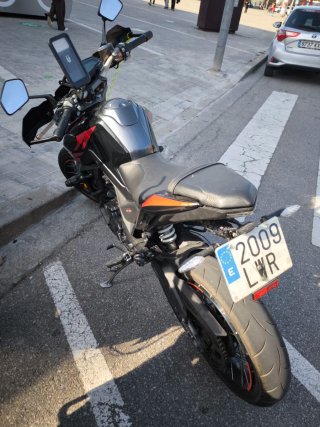 Moto Zontes 125U1 Negra/Roja