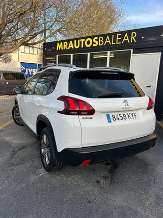 Peugeot 2008 Allure 1.2 PureTech 96KW (130CV)