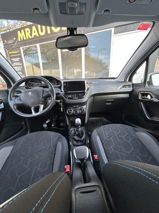 Peugeot 2008 Allure 1.2 PureTech 96KW (130CV)