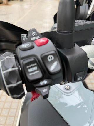BMW R 1250 GS ADVENTURE GRIS HIELO