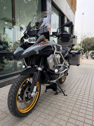 BMW R 1250 GS ADVENTURE GRIS HIELO