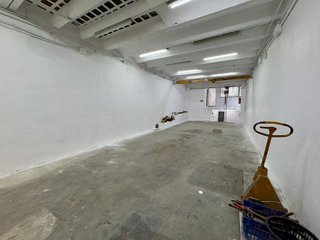 Local comercial en venta en Sant Adrià de Besos