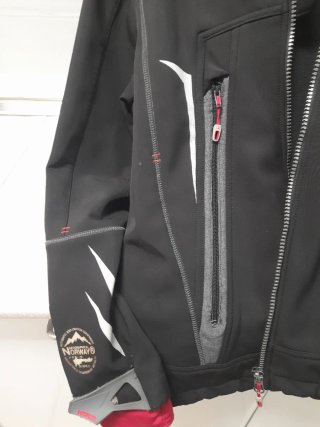 Abrigo Norway Negro y gris