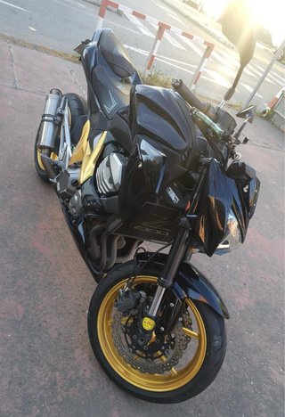 Kawasaki Z800