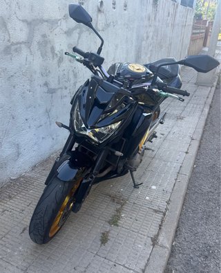 Kawasaki Z800