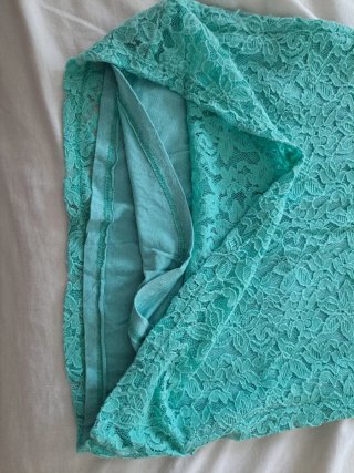 Vestido corto encaje floral turquesa