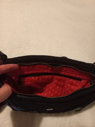 Bolso Desigual Negro con Piñas y Flores