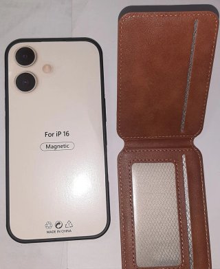 Funda iPhone 16 Piel Magnética con Tarjetero