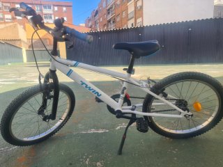 Bicicleta infantil Twin blanca
