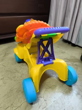 Correpasillos León Fisher Price 2 posiciones