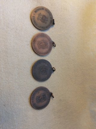 4 Medallas Festival Infancia 65-68