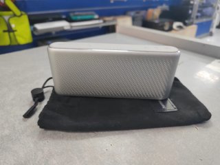 Altavoz Harman Kardon HK Traveler