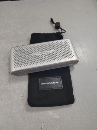 Altavoz Harman Kardon HK Traveler