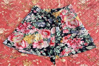 Falda mini Zara floral Talla S/M