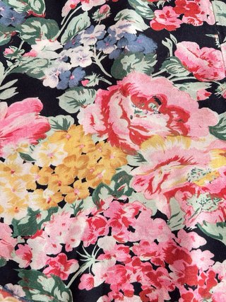 Falda mini Zara floral Talla S/M