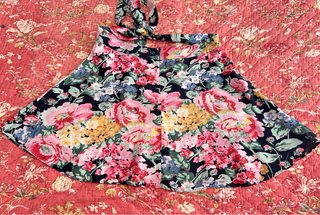 Falda mini Zara floral Talla S/M